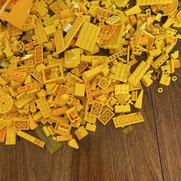 Lego Lot 2+ Pounds Yellow Parts Pieces Plates Bricks Minecraft City Star Wars - Picture 15 of 16